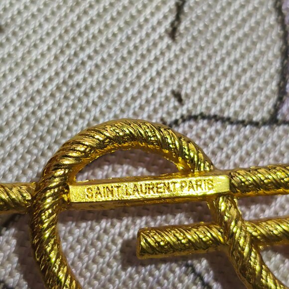 Yves Saint Laurent Letter Metal Brooch - Picture 5 of 6